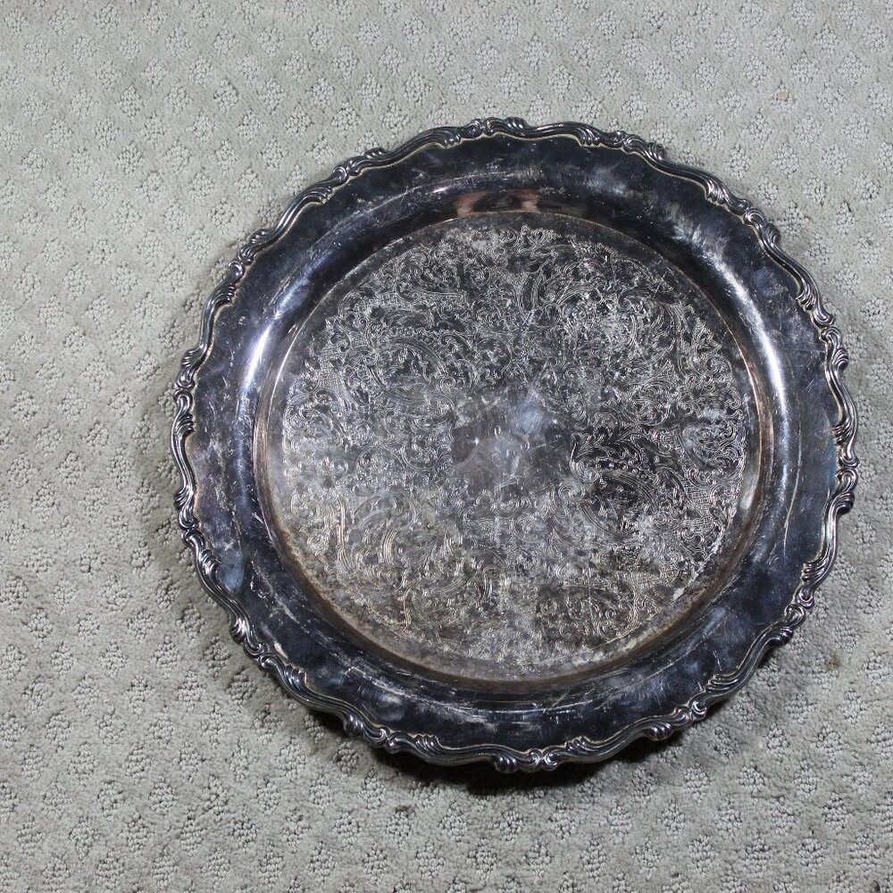 Vintage Oneida 15" Round SilverPlate Tray - Oneida Georgian Scroll